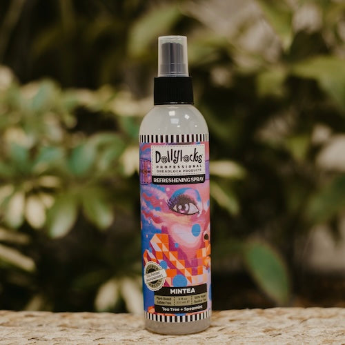 Dollylocks Refreshening Spray for dreadlocks is available at Dreadshop. Perfect between washing your dreads! Scent: Mintea