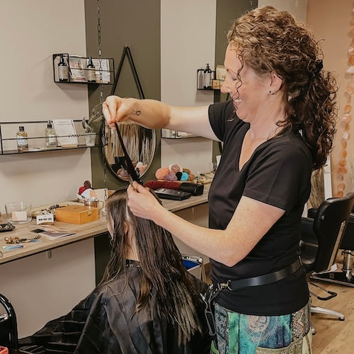 Installing or maintaining Real Partial Dreadlocks With a Haircut