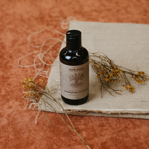 RAW ROOTS hydrating shampoo