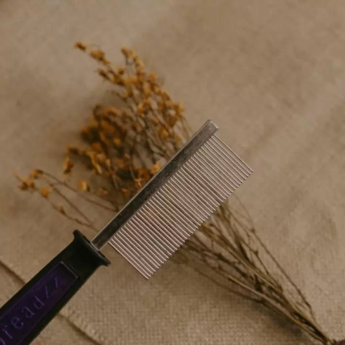 dreadlock installing tools