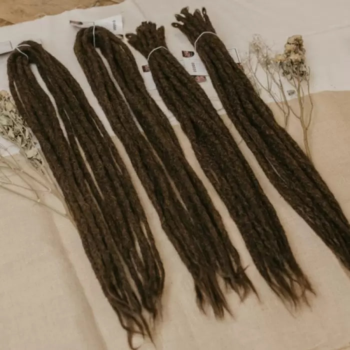 4 bundles of the dreadset Dark chocolate in Bum length, Dreadset Locks of Love Shop the look, dreadset full head, Dreadset original locks of love 