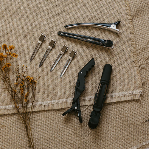 dreadlock installing tools