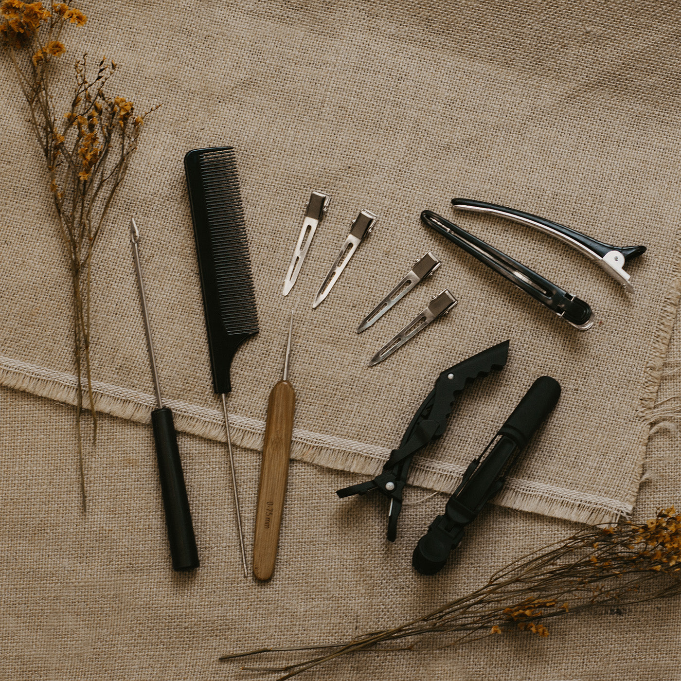 Installing kit, Hair & Tools