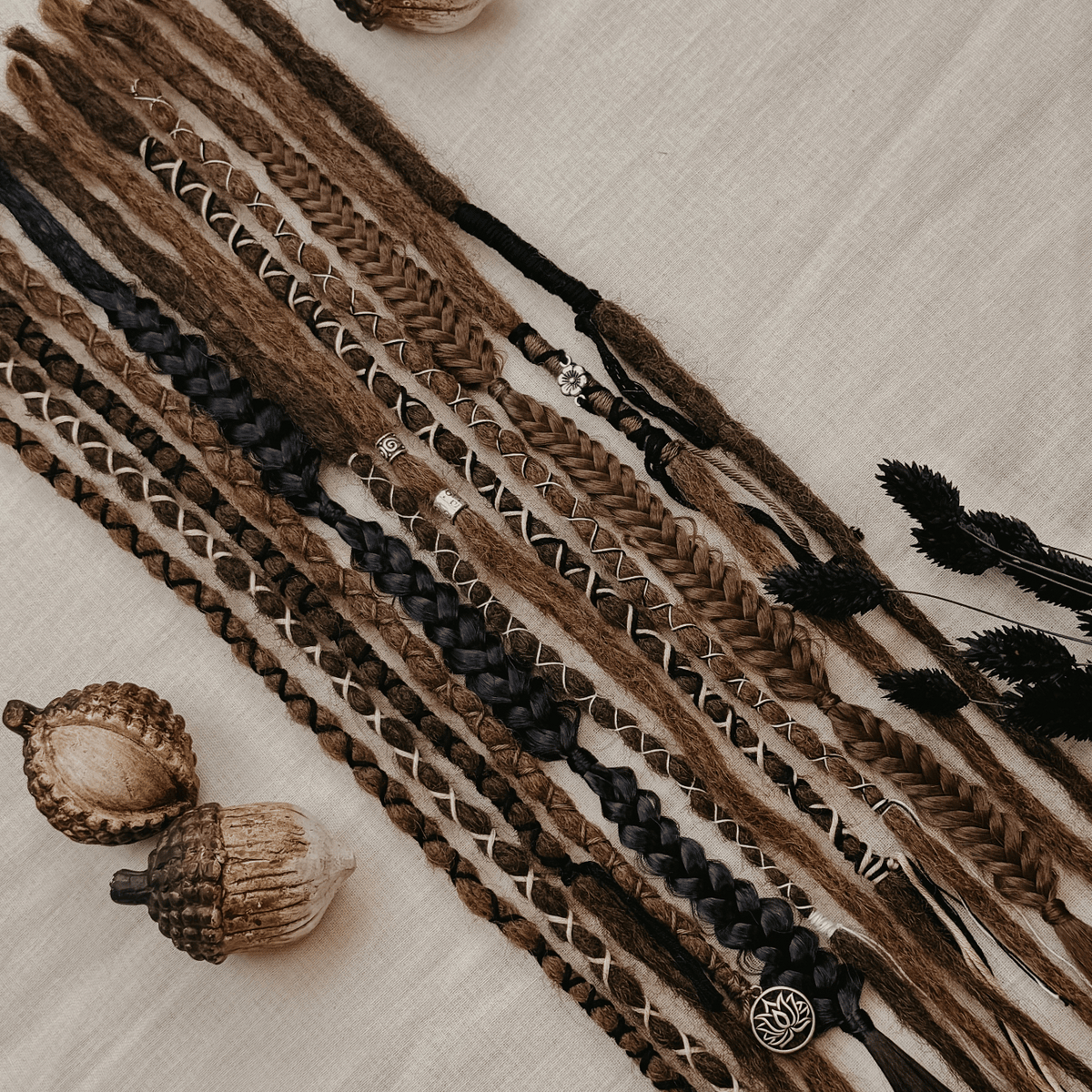 Decorated Dreadlocks Set | Muddy | with Braids | Dreadshop
